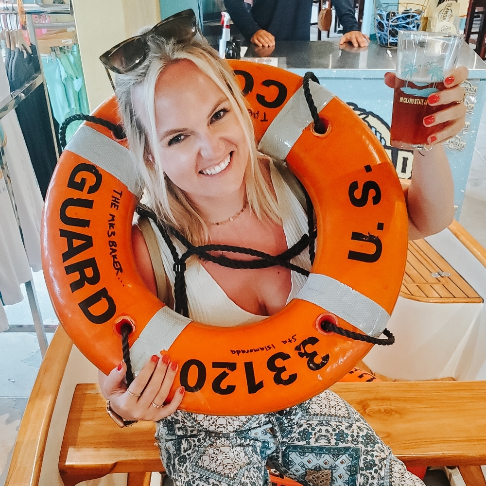 Meet your Posher, Madeline
